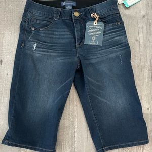 Democracy Adler Ab Solution Roll Cuff Bermuda Short